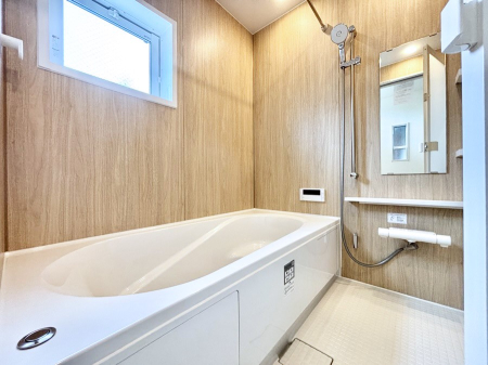 �����@����̔�����₷��؂ȃo�X�^�C���B�������Ƃ����C���y����Ŕ����Ƃ肽���ł��ˁI  