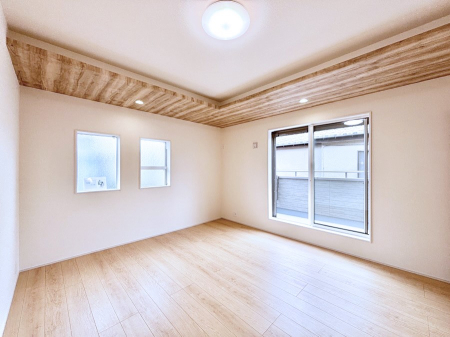 �Q���@���邢�o���R�j�[�T�C�h�ɗm����ݒu�B�ڊo�߂̗ǂ��Q���ɁB 