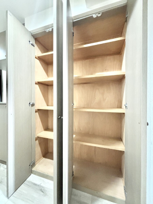 ���̑����ρ@�L�����[�B�|�������G�߂̏��������[���邱�Ƃ��ł��܂��B