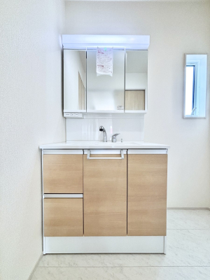 ���ʑ�E���ʏ��@�傫�����₷���O�ʋ��Ő�����������ʑ�́A�g�����Ȃ݃`�F�b�N�┧�̂������ɂ������߂ł��B 