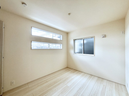 ���̑����ρ@2�ʍ̌����m�ۂ������邢��ԁB�Ƒ��݂�Ȃ����K�ȕ�炵����������݌v�ł��B