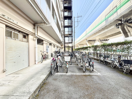 ���̑��@�O�� ���]�Ԓu����i�󂫏󋵂͓s�x���m�F���������j