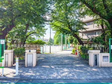 ���ӊ��@���w�Z 300m ���旧�Ԓˑ�ꒆ�w�Z