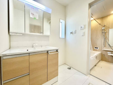 ���̑��@���������Ă���̂Ŏ��C�̑����ꏊ�ł����C���\���s���܂��B�����̐g�x�x���C�����ǂ��I