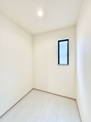 ���̑����ρ@�����h���[���[���B�~�J��ԕ��̎����ɑ劈�􂵂܂��B    