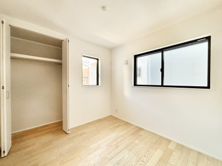 �q�������@���q���܂̂������Ƃ��Ă��I�ߗނ̐������ڂɕ֗��ȃN���[�[�b�g�t���̗m���B