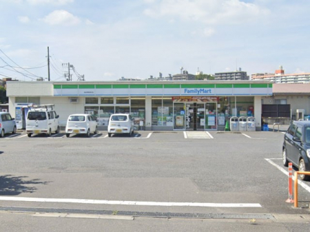 ���ӊ��@�R���r�j 800m �t�@�~���[�}�[�g���������a���X