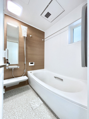 �����@����̔�����₷��؂ȃo�X�^�C���B�������Ƃ����C���y����Ŕ����Ƃ肽���ł��ˁI  