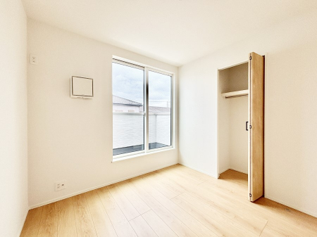 ���̑����ρ@�o���R�j�[���J�������v���X���Ă����m��