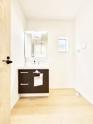 ���ʑ�E���ʏ��@���[�͂Ƌ@�\���ɗD�ꂽ���ʉ��ϑ�