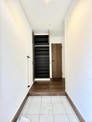 ���ց@���[�͂̂���V���[�Y�{�b�N�X�t���̌��ցB