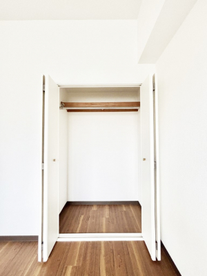 ���[�@�S�����N���[�[�b�g�t��