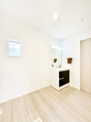 ���̑��@���X�̂���������K�ɁI�������������̗p���������h���[�X�y�[�X�B  