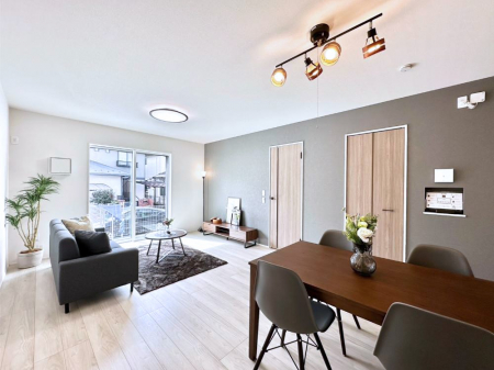 ���̑����ρ@�Ƒ������R�ƏW�܂�e���̃X�y�[�X�ɂȂ肻��