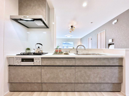 �L�b�`���@��Ƃ肠��L�b�`���ł͂��Ƒ��Ɗy�������������ł��܂��B