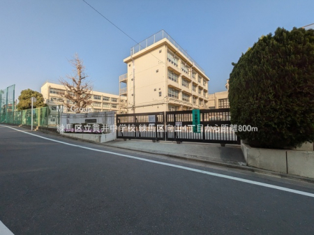 ���ӊ��@���w�Z 800m ���n�旧�ш䒆�w�Z