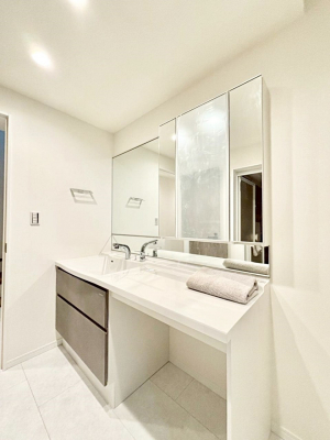 ���̑��@�������̂�����K��Ԃł��B�����̐g�x�x���C�����ǂ����g�������܂��B