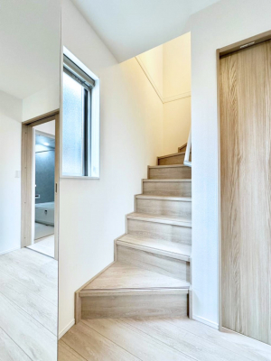 ���̑��@�K�i�͎肷��t���Ȃ̂ŏ����Ȃ��q���܂₲����̕������S�ł�  