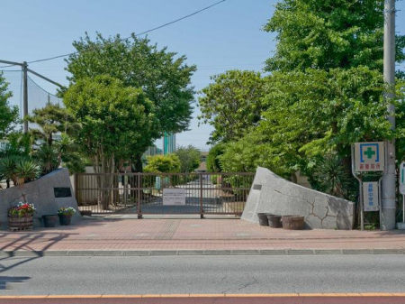 ���ӊ��@���w�Z 1120m ���s���x�����w�Z