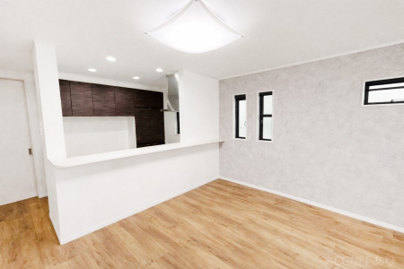 ���r���O�@�Ƒ��̉�b�e�ޑΖʃL�b�`�����̗p�������r���O�_�C�j���O�@��CG���H��