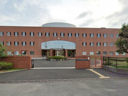 ���ӊ��@���w�Z 750m ���R�s���여�R���w�Z