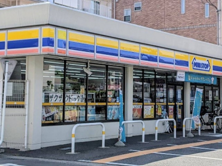 ���ӊ��@�R���r�j 800m �~�j�X�g�b�v �y�C�w�O�X