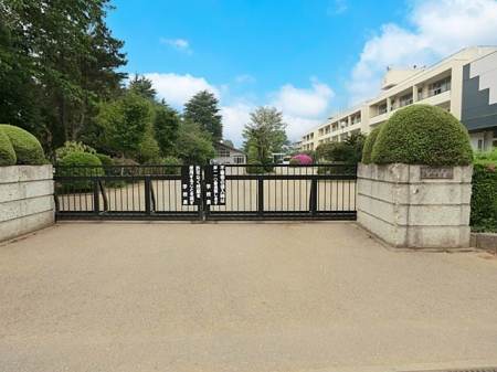 ���ӊ��@���w�Z 900m ���R�s���암���w�Z