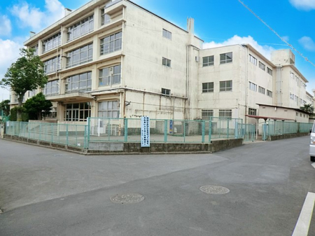 ���ӊ��@���w�Z 1290m �������s���Ђ΂肪�u���w�Z