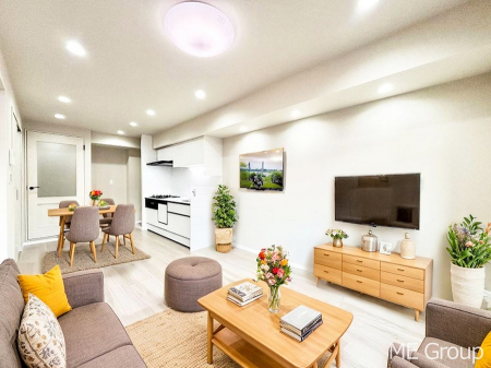 ���r���O�@�������������͋C�̂k�c�j�͉Ƒ��݂�Ȃ̉��K��ԁ��Ƌ��CG�ł�