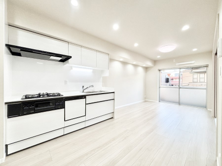 ���̑����ρ@�Ƒ������R�ƏW�܂�e���̃X�y�[�X�ɂȂ肻��