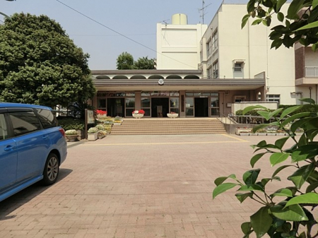 ���ӊ��@���w�Z 600m �z�J�s�����k���w�Z