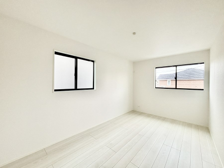 ���̑����ρ@2�ʍ̌����m�ۂ������邢��ԁB�Ƒ��݂�Ȃ����K�ȕ�炵����������݌v�ł��B