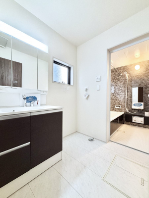 ���̑��@���������Ă���̂Ŏ��C�̑����ꏊ�ł����C���\���s���܂��B�����̐g�x�x���C�����ǂ��I