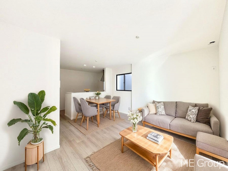 ���r���O�@���Ƒ��̓��₩�Șb�����ŕ�܂�閾�邢���r���O  ���Ƌ��CG�ł�