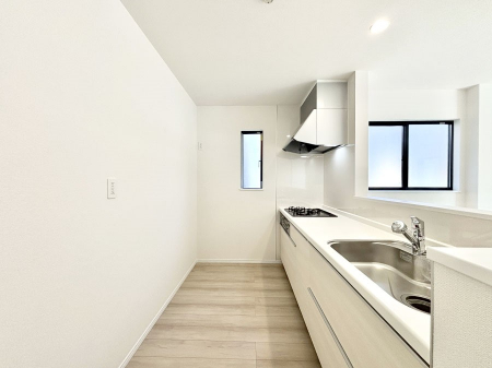 �L�b�`���@��Ƃ肠��L�b�`���ł͂��Ƒ��Ɗy�������������ł��܂��B