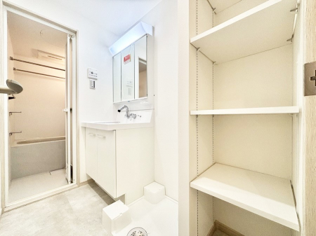 ���ʑ�E���ʏ��@������������ʉ��ώ��Œ��̐g�x�x�����K