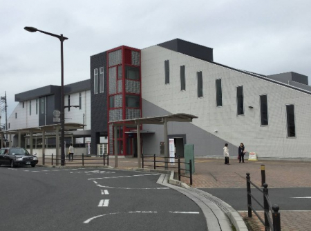 ���ӊ��@�w 2000m �����ɐ������܉w