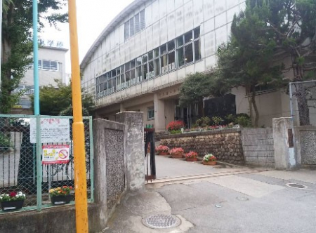 ���ӊ��@���w�Z 350m ����s�����P�J���w�Z