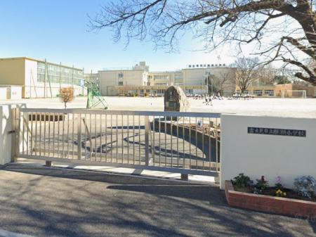 ���ӊ��@���w�Z 1200m �x�m���s���������w�Z