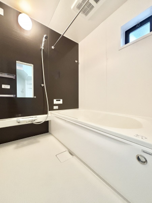 �����@����̔�����₷��؂ȃo�X�^�C���B�������Ƃ����C���y����Ŕ����Ƃ肽���ł��ˁI  