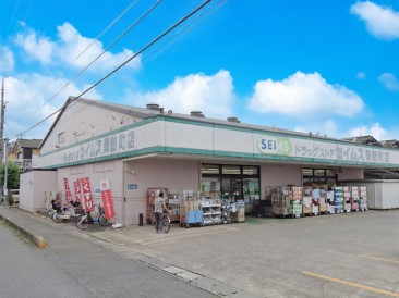 ���ӊ��@�h���b�O�X�g�A 640m �h���b�O�Z�C���X�z�K���X