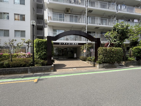 �G���g�����X�@�������������͋C�̃G���g�����X