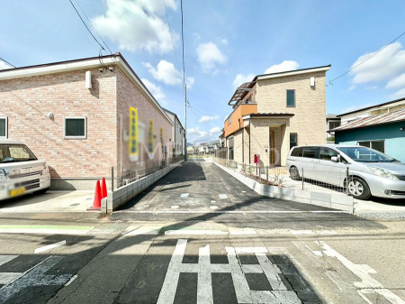 ���n�O�ώʐ^�@�O�ʓ��H�͂�����Ɛ�������Ă��܂�  