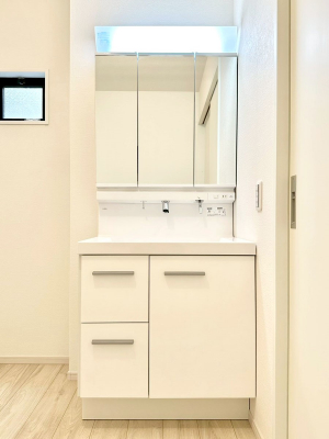 ���ʑ�E���ʏ��@�傫�����₷���O�ʋ��Ő�����������ʑ�́A�g�����Ȃ݃`�F�b�N�┧�̂������ɂ������߂ł��B 