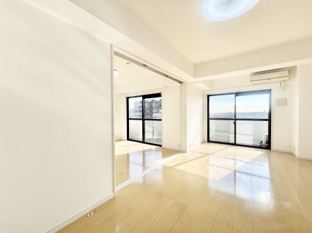 ���̑����ρ@�V���v���ȃf�U�C���Ȃ̂ŃC���e���A���l����̂��y���݂ł��ˁI