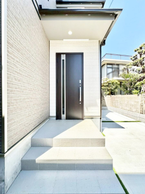 ���ց@�Z�܂��̊�����o����A���փh�A�B