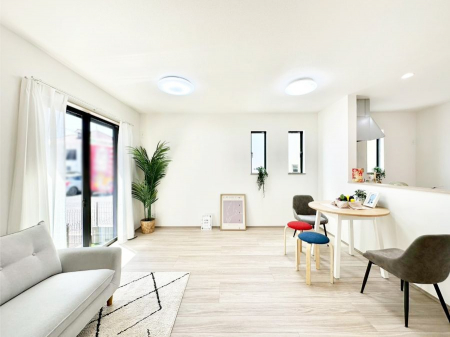 ���̑����ρ@��������̗ǂ����r���O�B���C�ɓ���̃O���[��������΍X�ɐS�n�悳���A�b�v�I