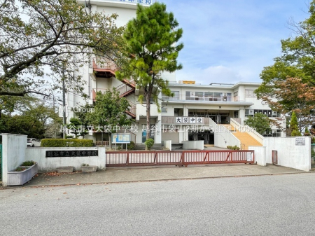 ���ӊ��@���w�Z 1400m �z�J�s����ܒ��w�Z