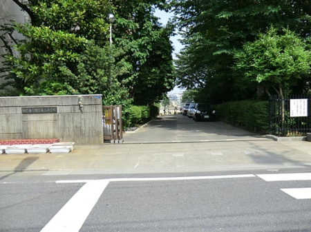 ���ӊ��@���w�Z 720m �����s��������Z���w�Z