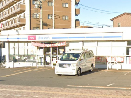 ���ӊ��@�R���r�j 200m �~�j�X�g�b�v �x�m���ߐ����X